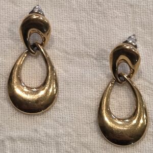 Trifari Gold Polished Drop Link Earrings